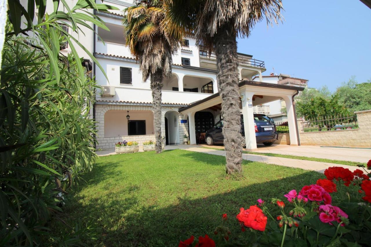 Apartments Vista Porec Esterno foto